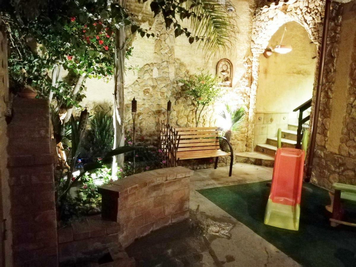 Vila Casa Vacanze Mediterraneo Tre Fontane Exteriér fotografie